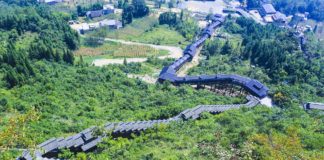 World’s longest sightseeing escalator measuring 2,260 feet is in Central China Word's longest escalator is in China