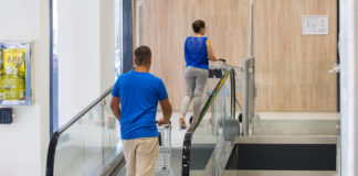 ThyssenKrupp Elevator installs shortest iwalks in Italian Supermarket